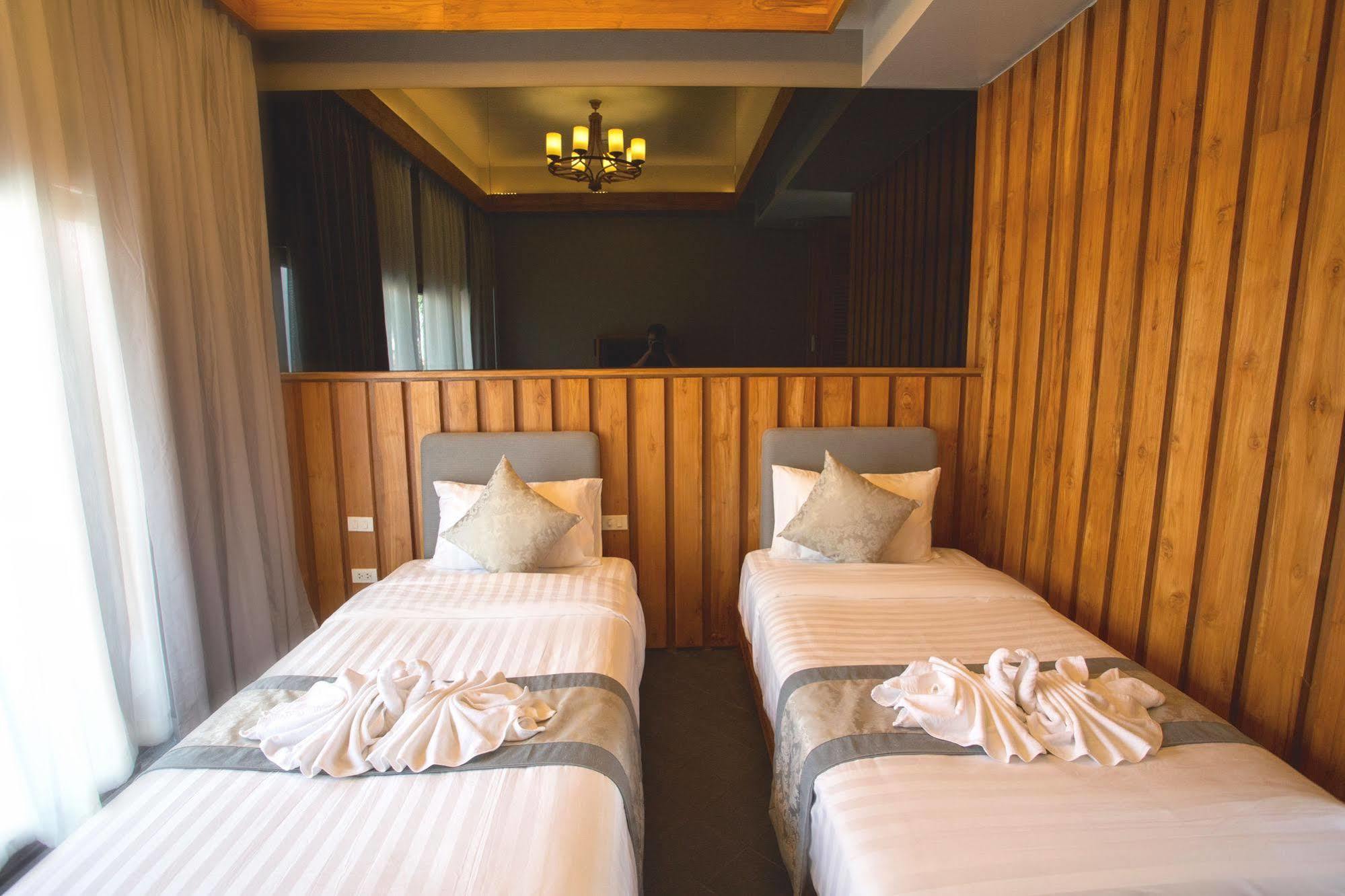 สนาแก้ว บูทิก โฮเต็ล แอนด์ สปา Hotel หลวงพระบาง ภายนอก รูปภาพ